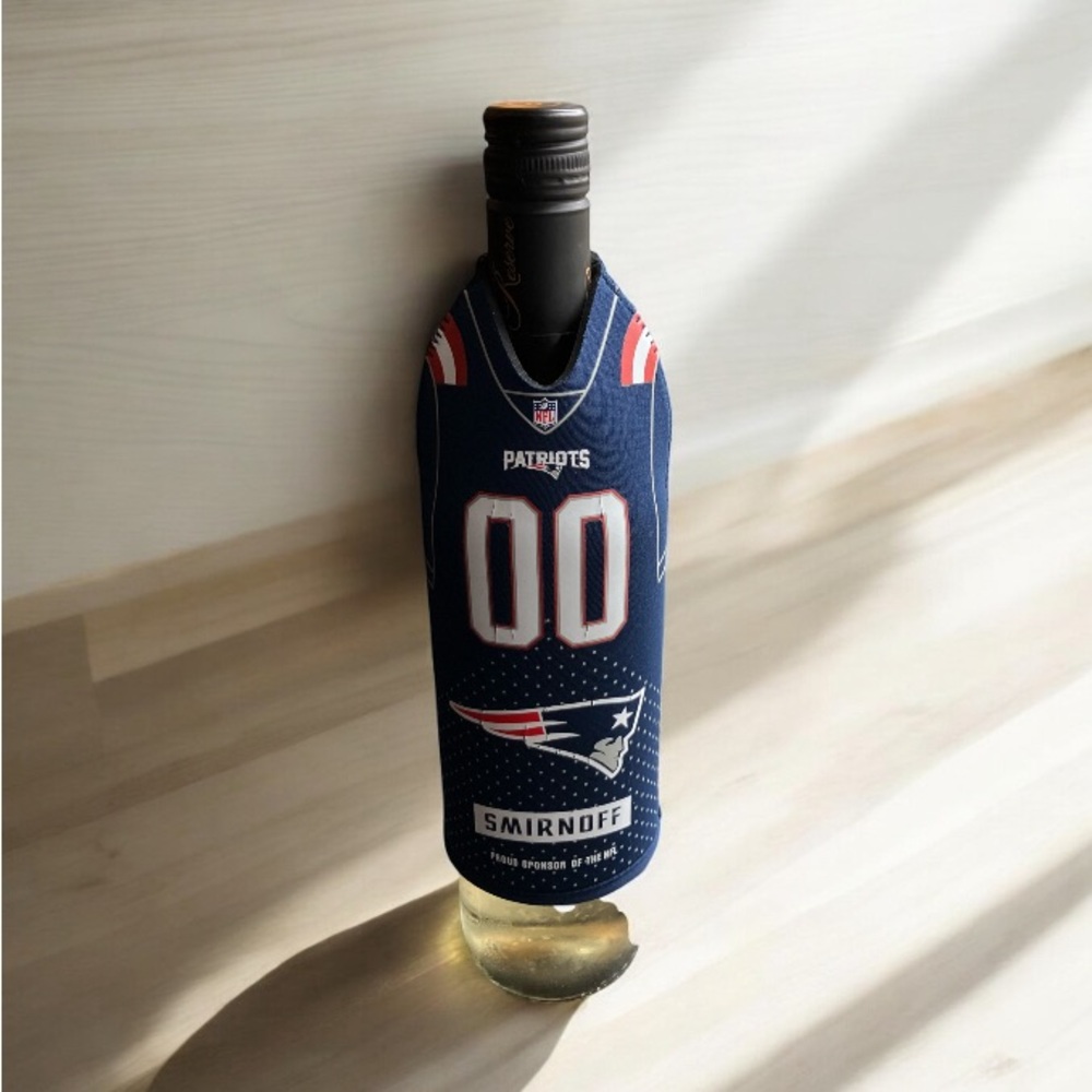 NEW Smirnoff New England Patriot Bottle Cover Cozy Cooler Coozie NFL Promo